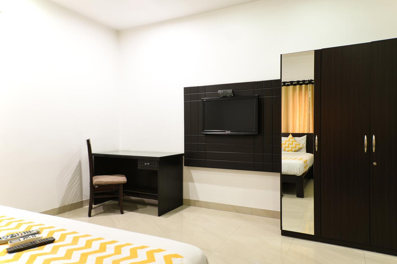 Fabhotel Hill View Jubilee Hills Hyderabad Exteriör bild